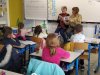Lecture-par-Colette-et-Chantal